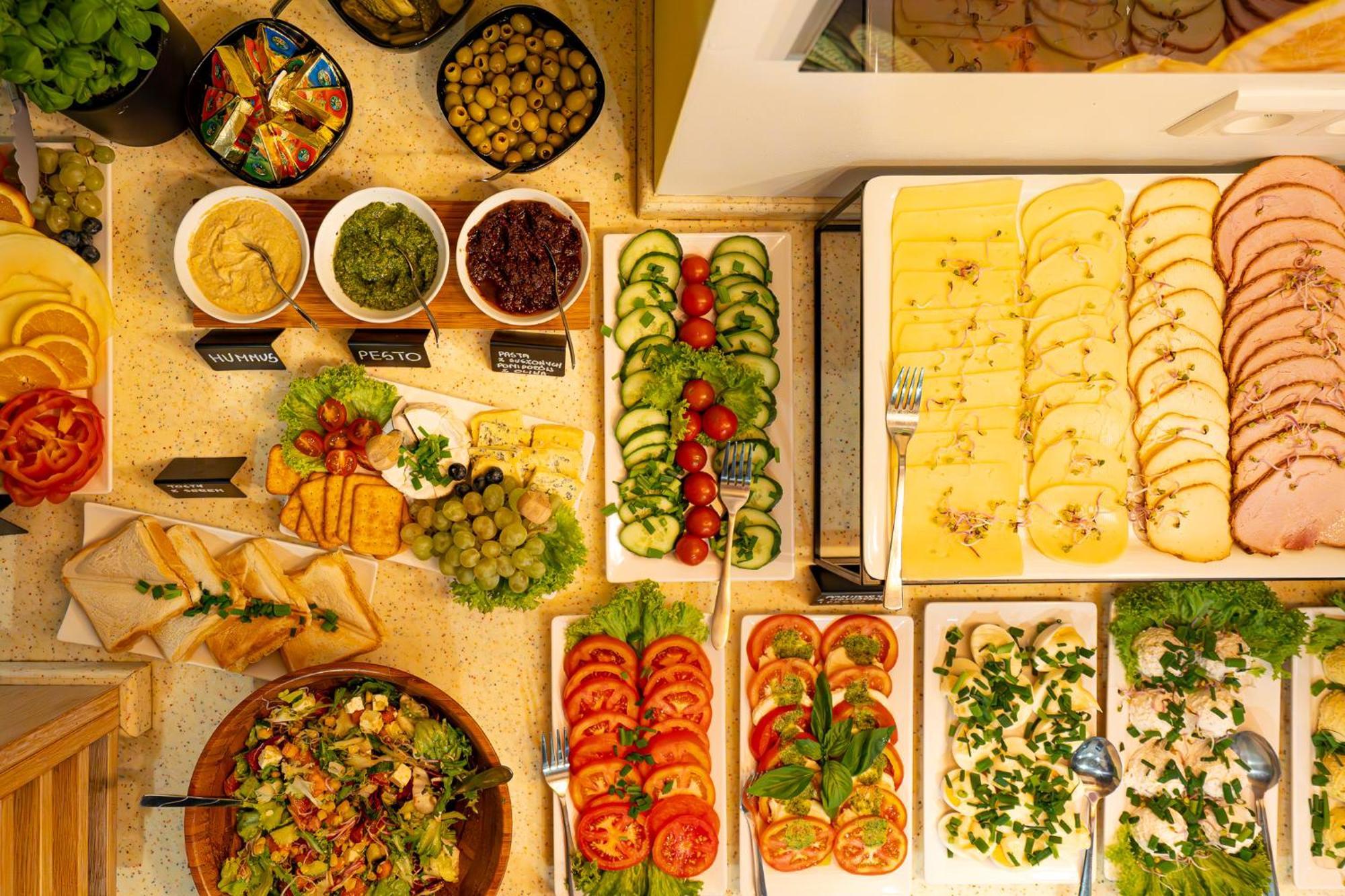 Great Polonia Dwarf Wroclaw Bed and Breakfast Εξωτερικό φωτογραφία